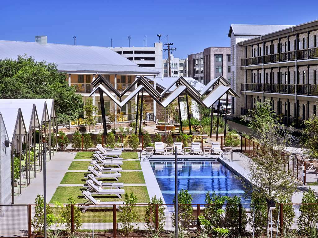 Cavalry Court, By Valencia Hotel Collection College Station Kültér fotó